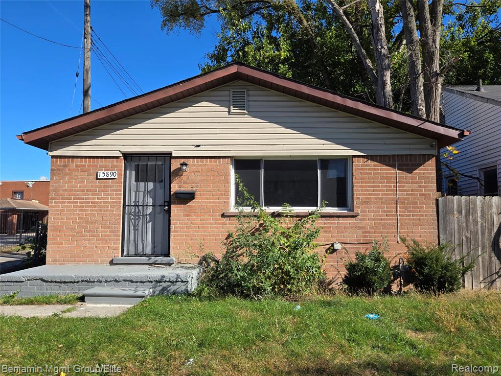 15890 Freeland Street — photo