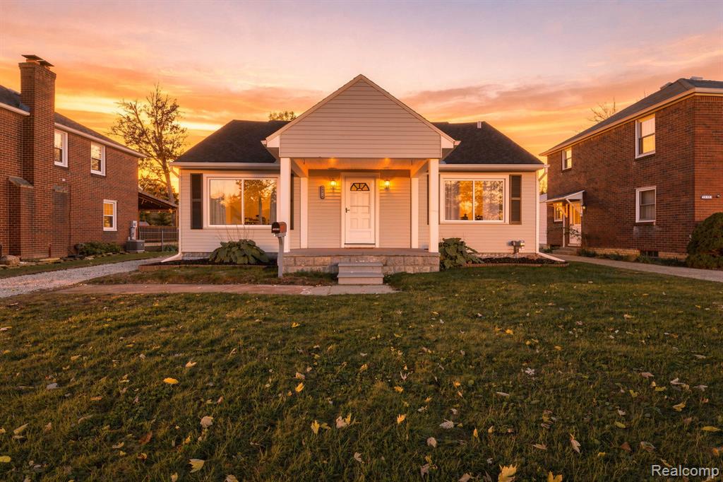29416 Walnut Street — photo