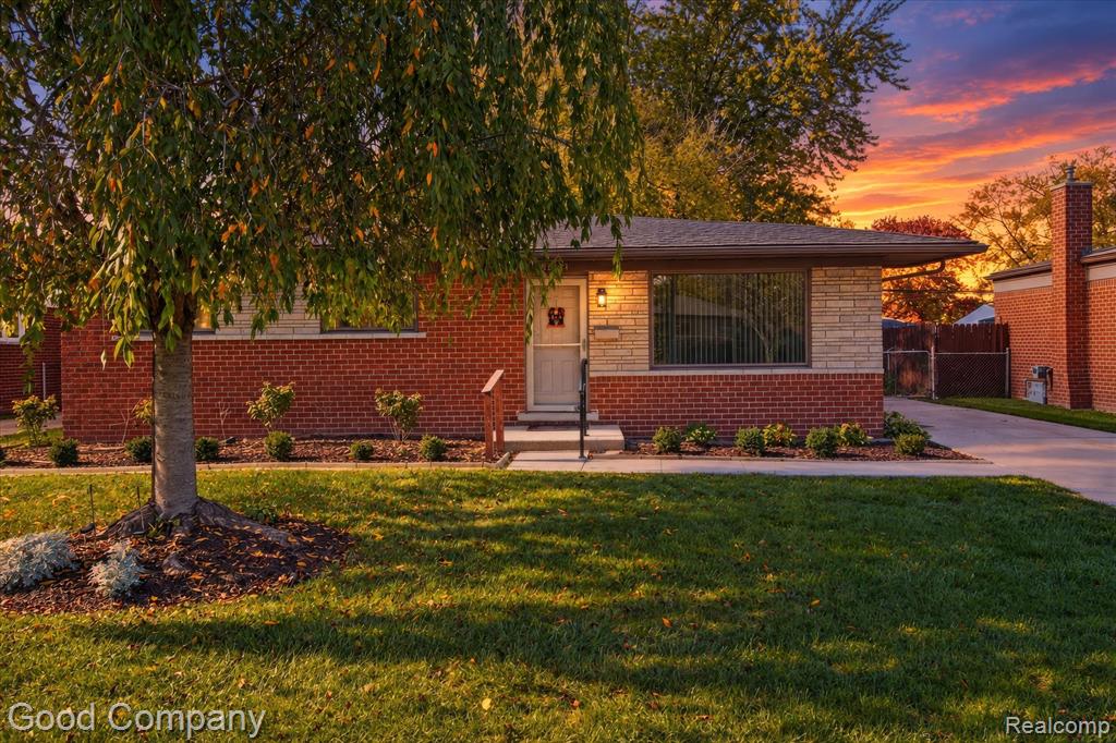 28421 Bradner Drive — photo