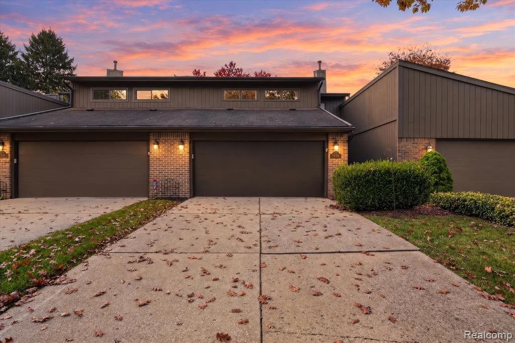 1440 Beaumont Circle — photo