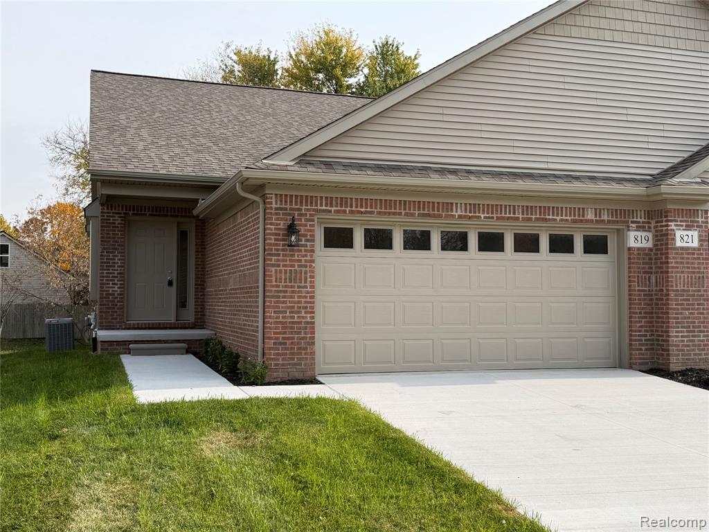 819 Chelsea Ridge Court, Howell, MI 48843 — photo 2