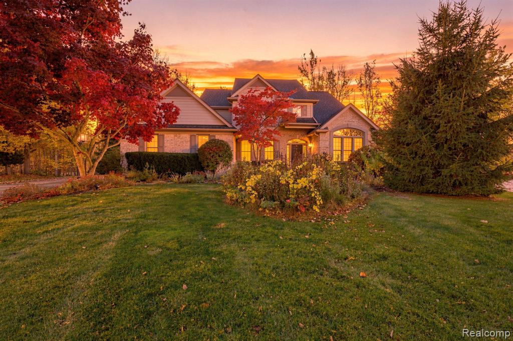 3359 Rosemont Court — photo