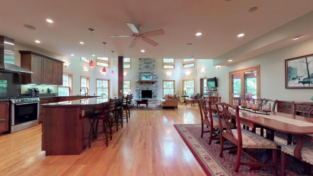 975 Ridgeview Lane, Saugatuck, MI 49453 — photo 2