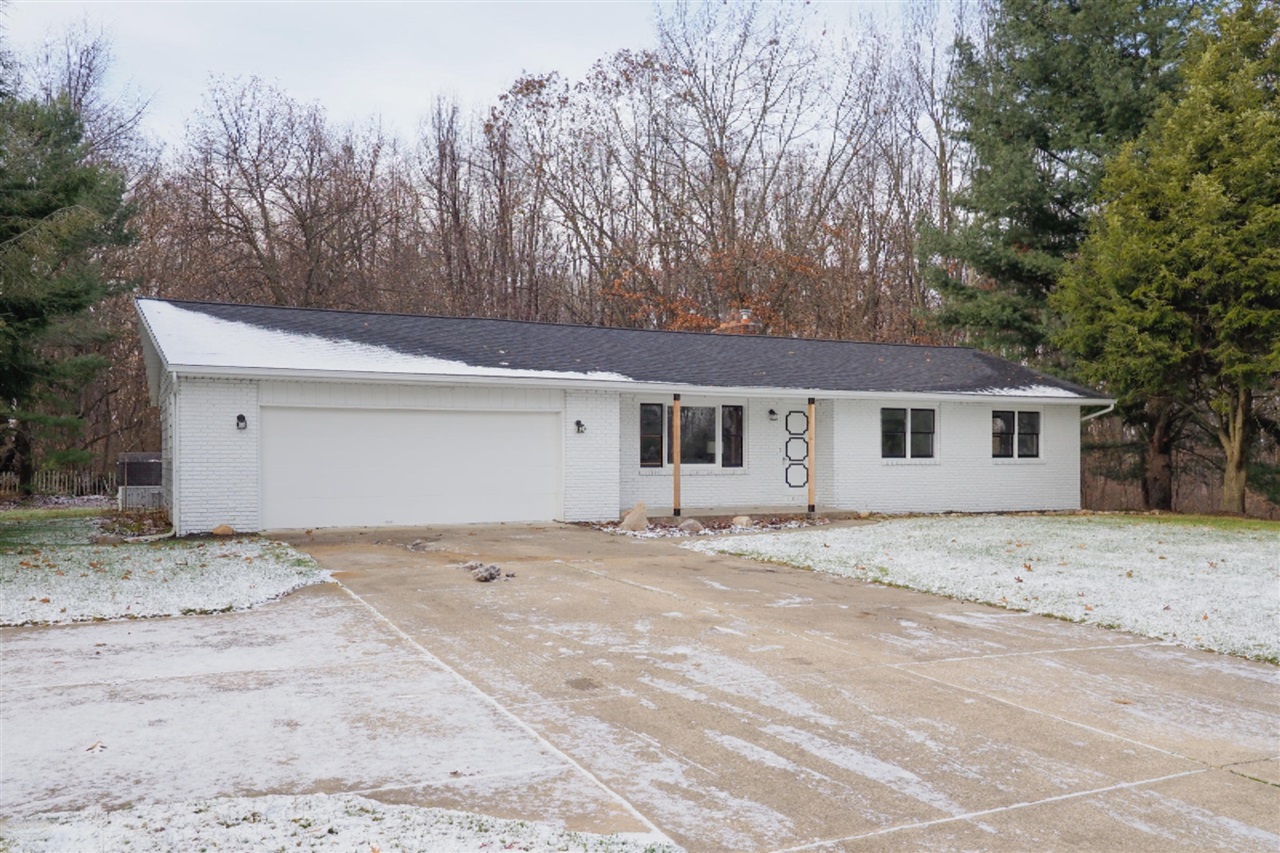 52046 Nancy Lane, Three Rivers, MI 49093 — photo 2