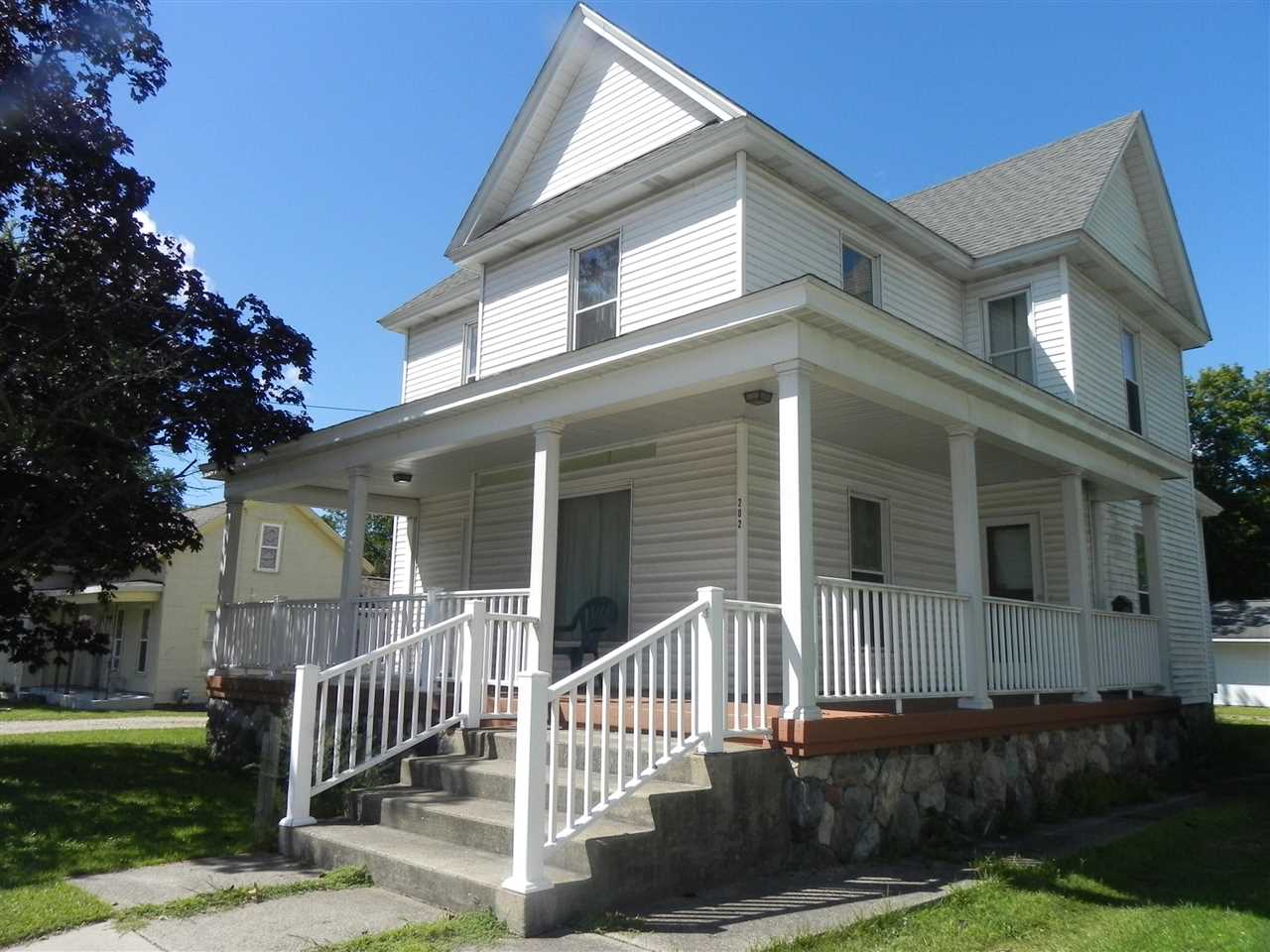 202 W Delaware Street, Decatur, MI 49045 — photo 2