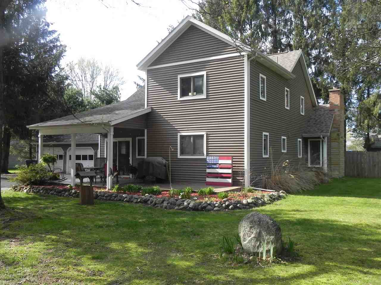 45402 Eleanor Drive, Decatur, MI 49045