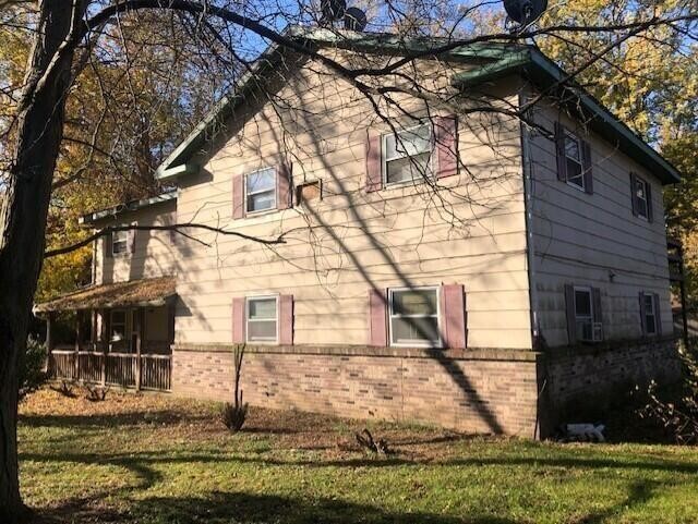 405-407 Gregory Terrace, Decatur, MI 49045 — photo 2