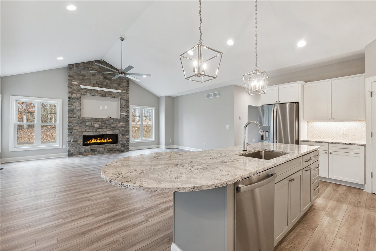 1140 Lochaven Circle 10B — photo