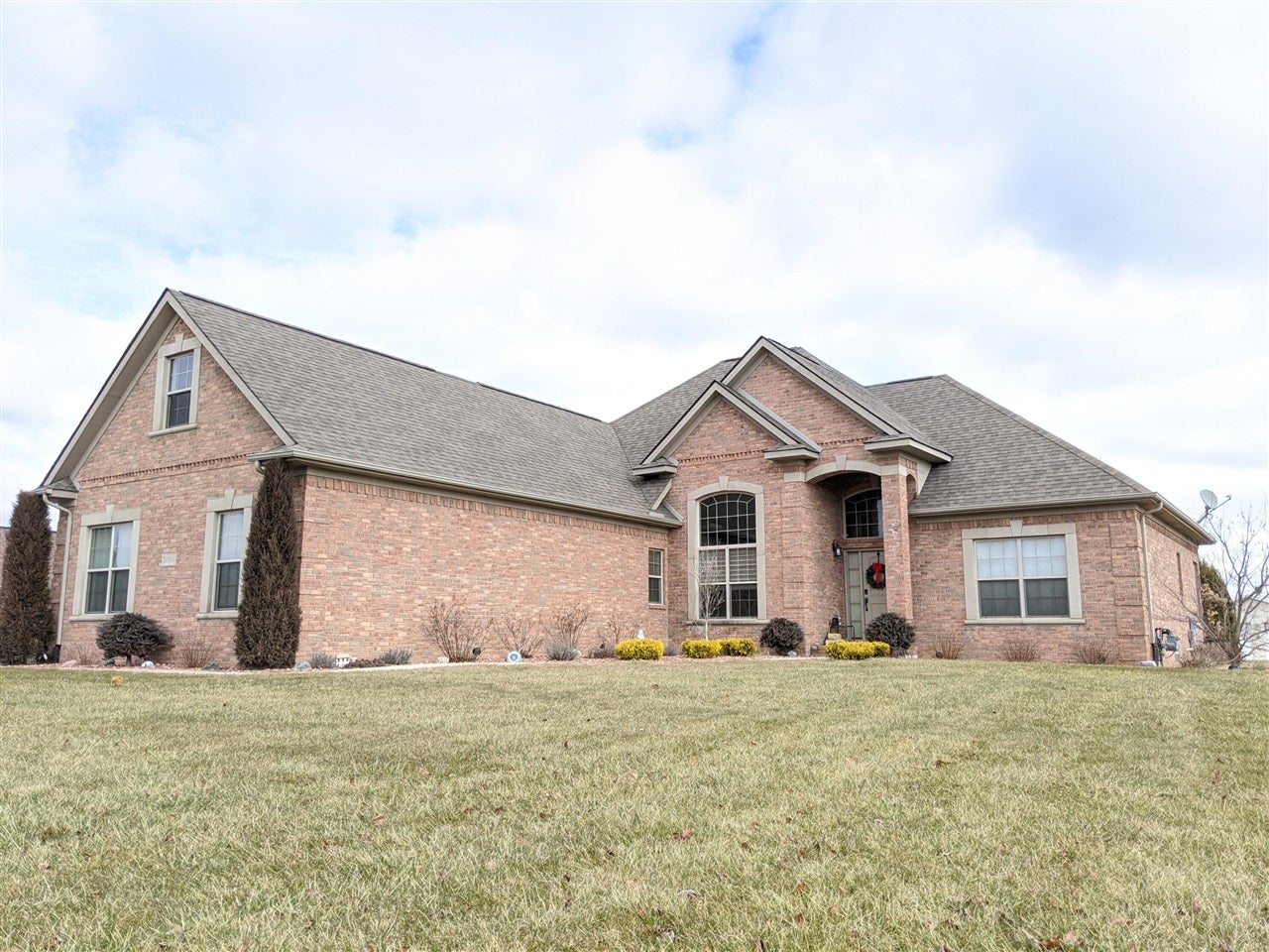 8478 Cobblestone Drive — photo