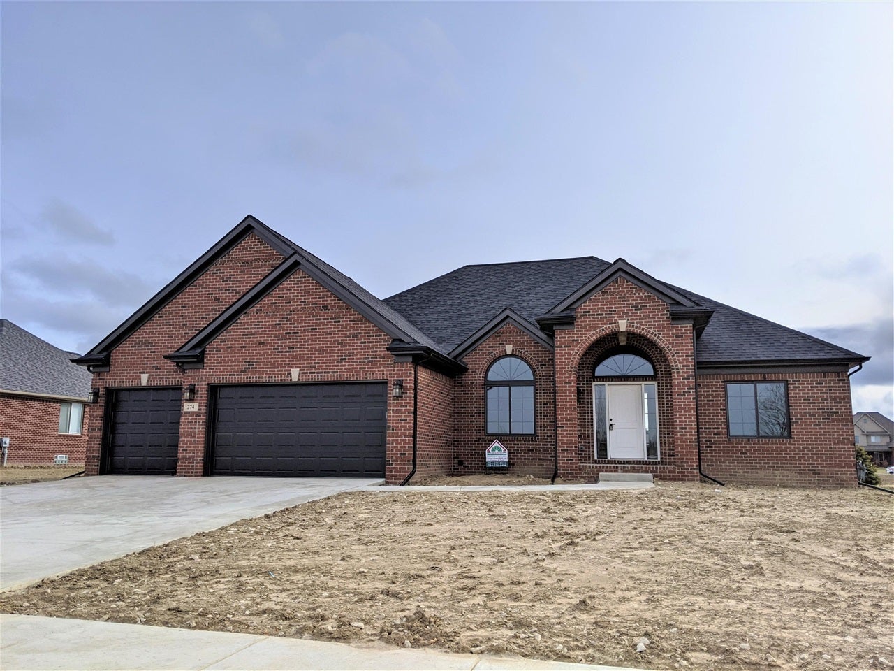 8199 Hunters Ridge Drive — photo