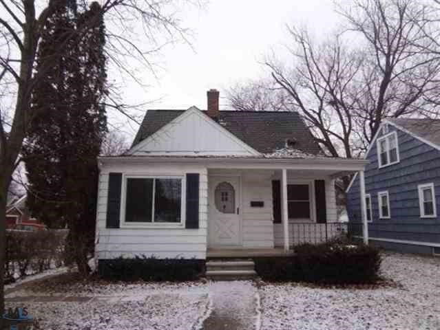20005 Woodworth Street — photo