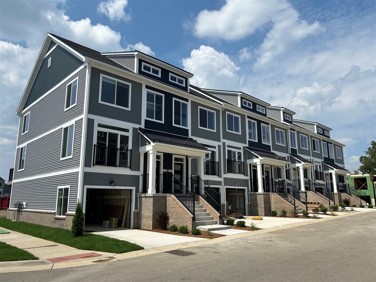2776 Bristol Ridge Drive 37 — photo