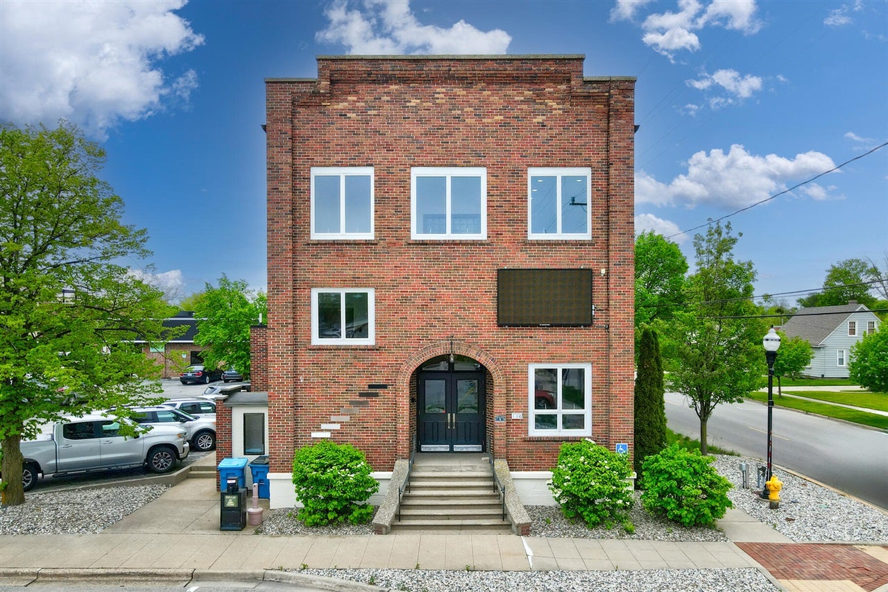 116 S Jackson Street — photo