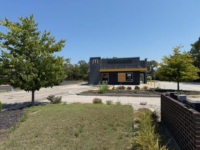 4661 Red Arrow Highway — photo