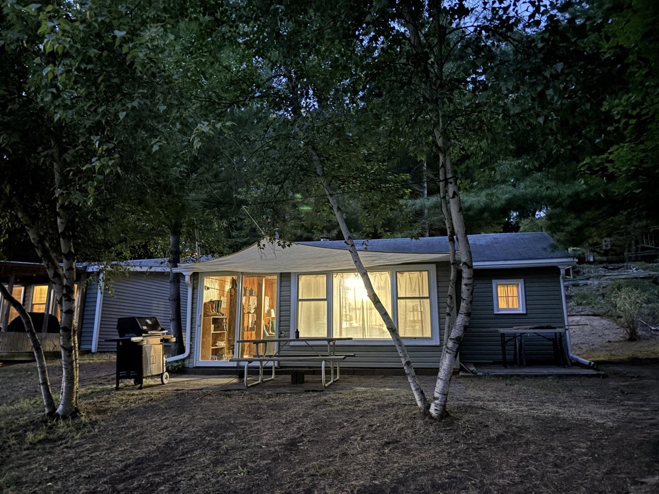 951 Lake Drive — photo