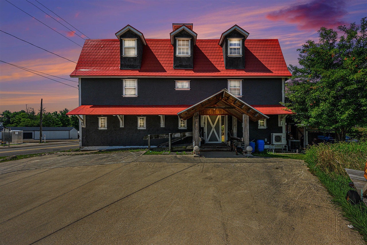 721 E Bridge Street — photo
