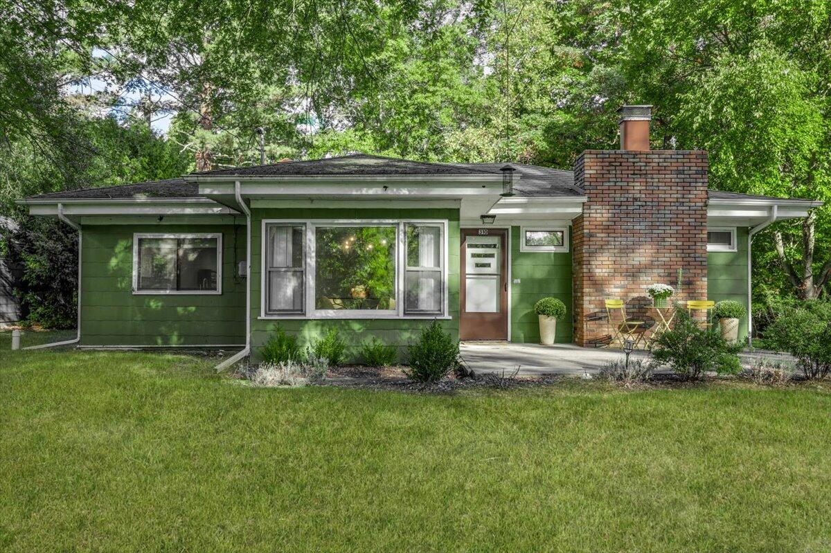 310 W Detroit Street — photo