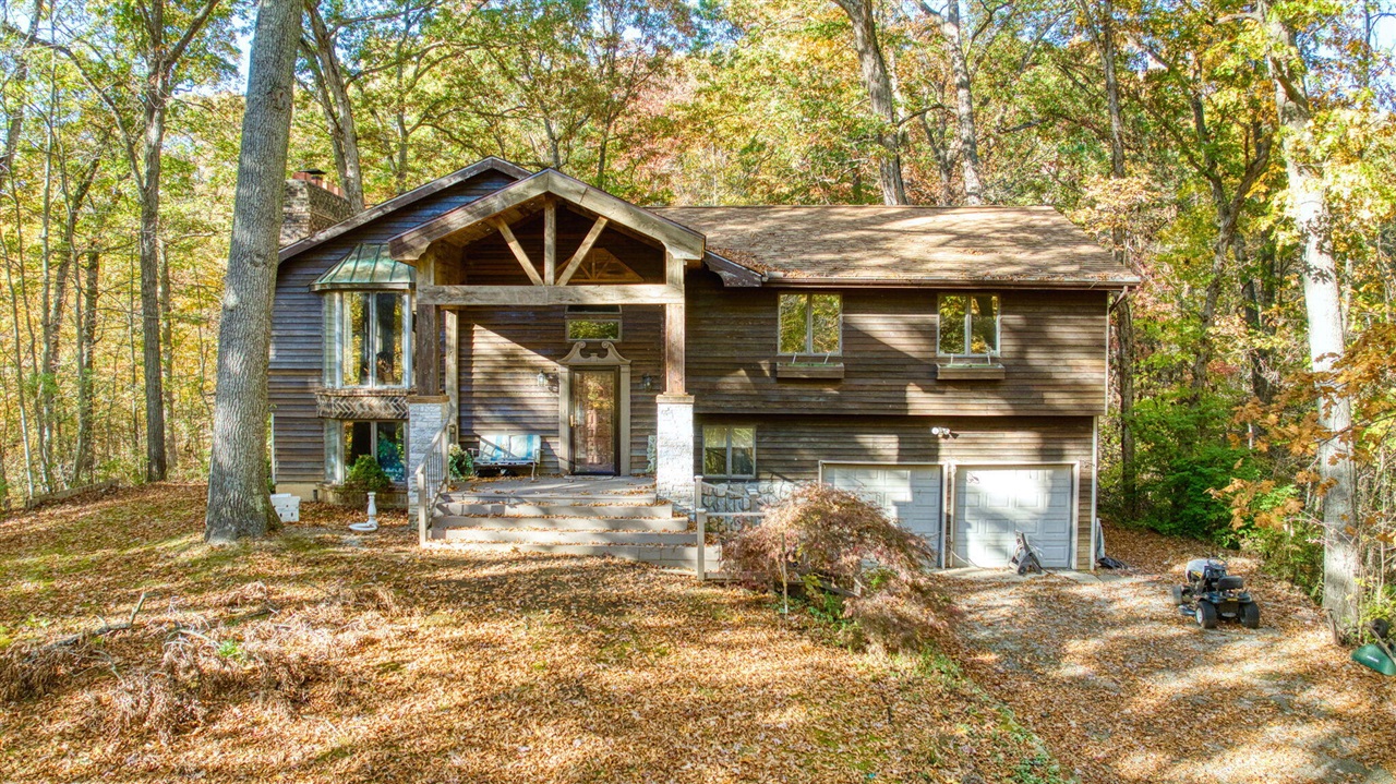 270 Wood Hills Drive — photo