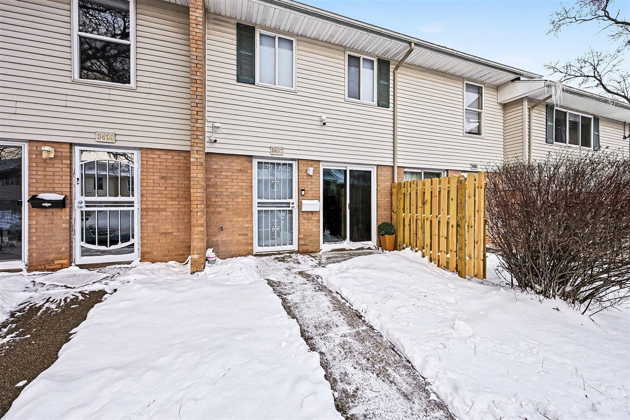 3407 Kenbrooke Court — photo