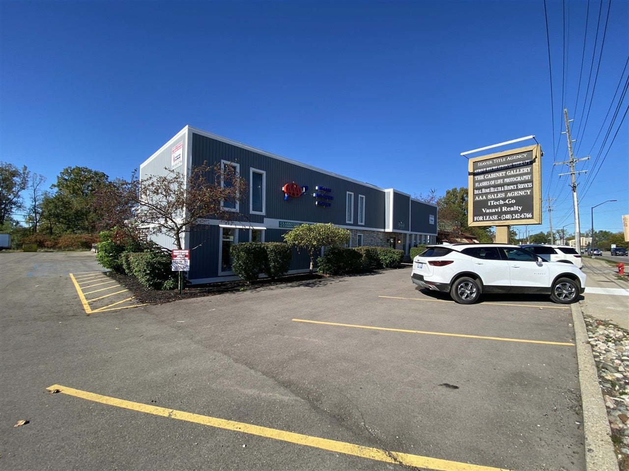 6751 Dixie Highway — photo
