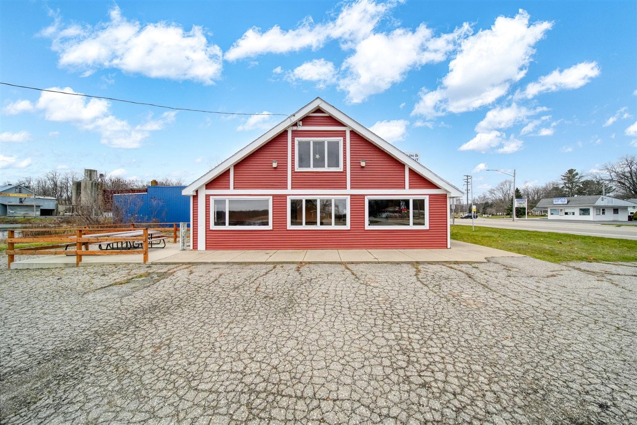 107 E Jackson Road — photo