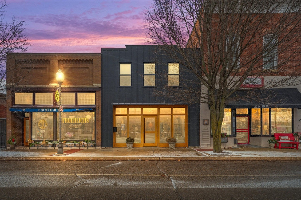 24 N Elm Street — photo
