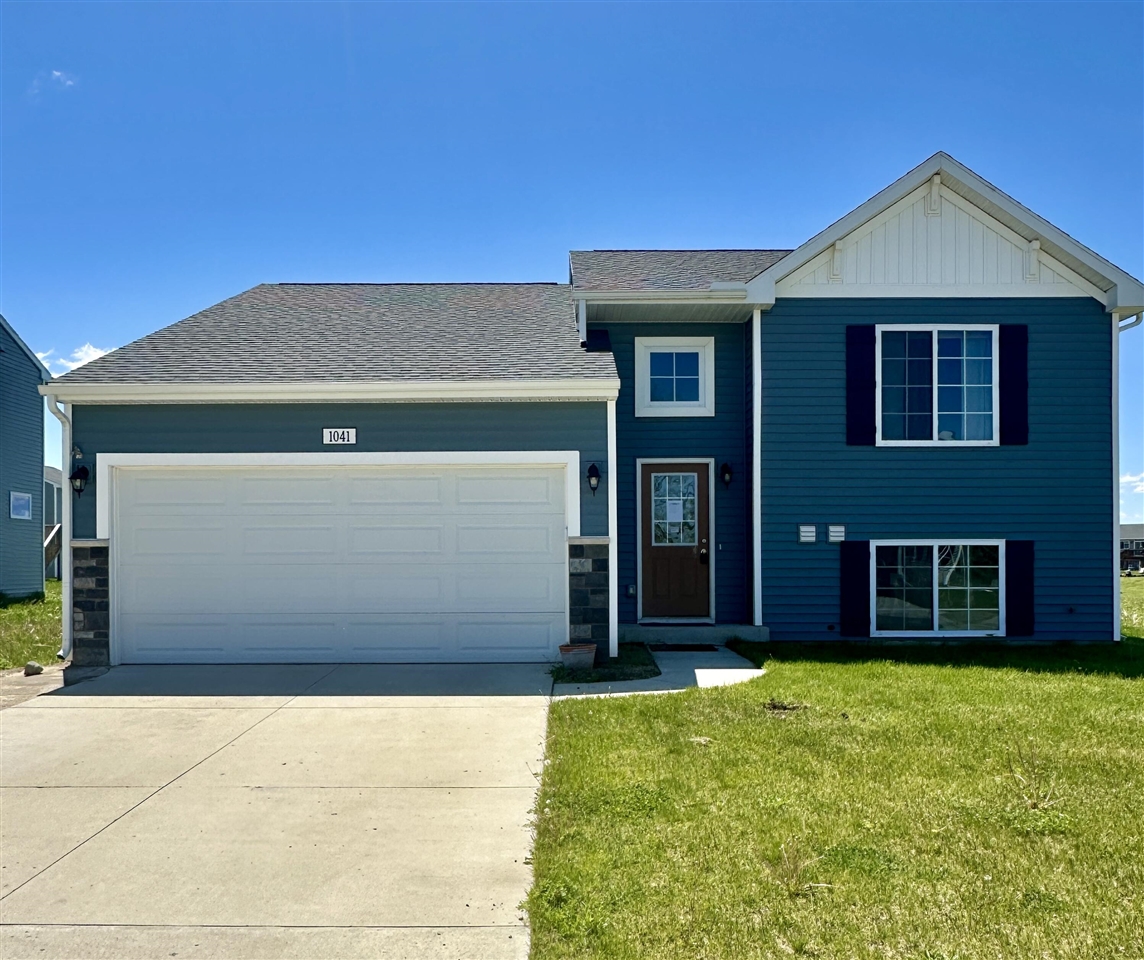 1041 Cooley Mill Lane — photo