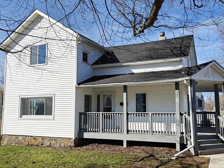 6627 E Berrien Street — photo