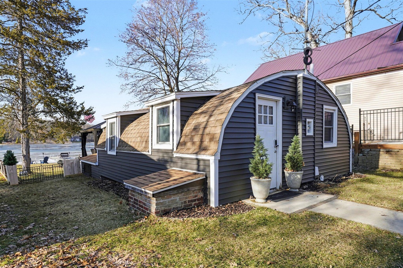 642 Swains Lake Drive — photo