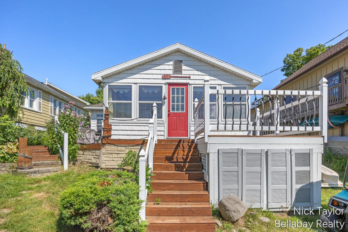 8198 Morrison Lake Gardens — photo