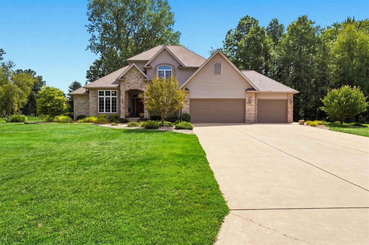 9847 Quail Run Court — photo