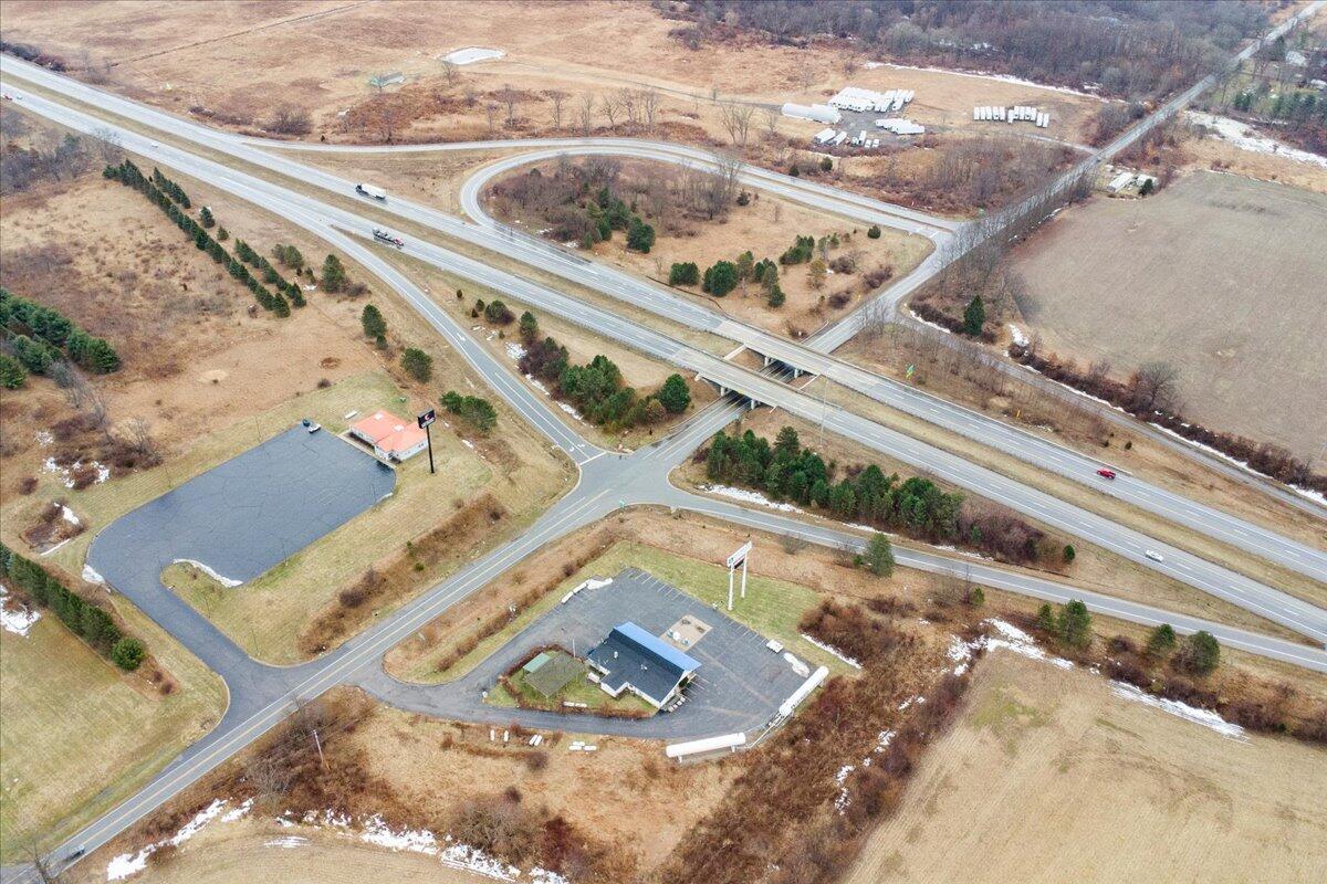 2110 N Concord Road — photo