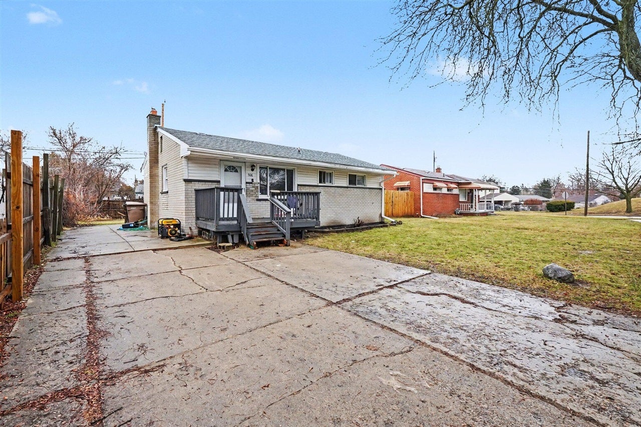 508 Linda Vista Drive — photo