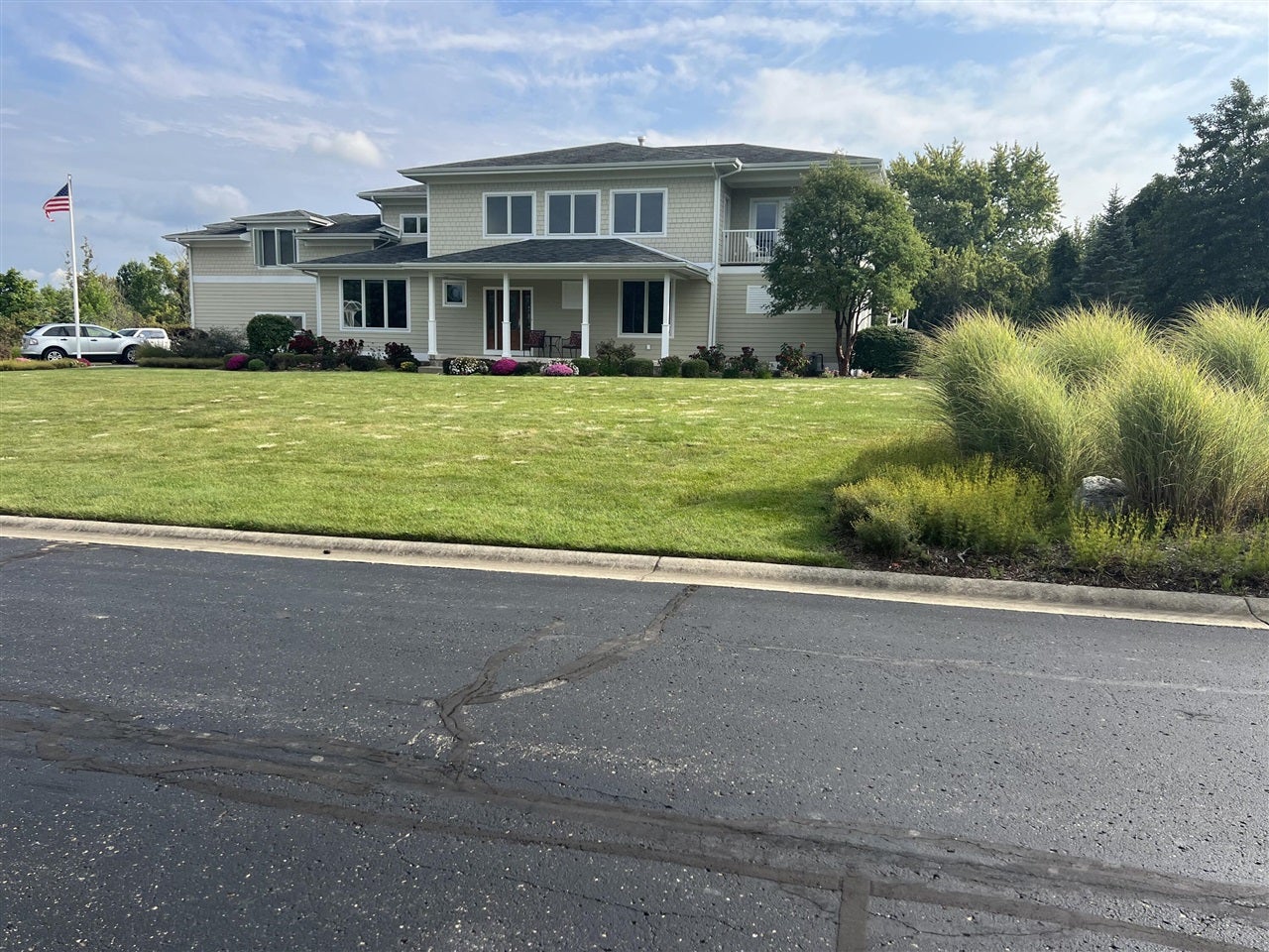 7258 Beverly Drive — photo