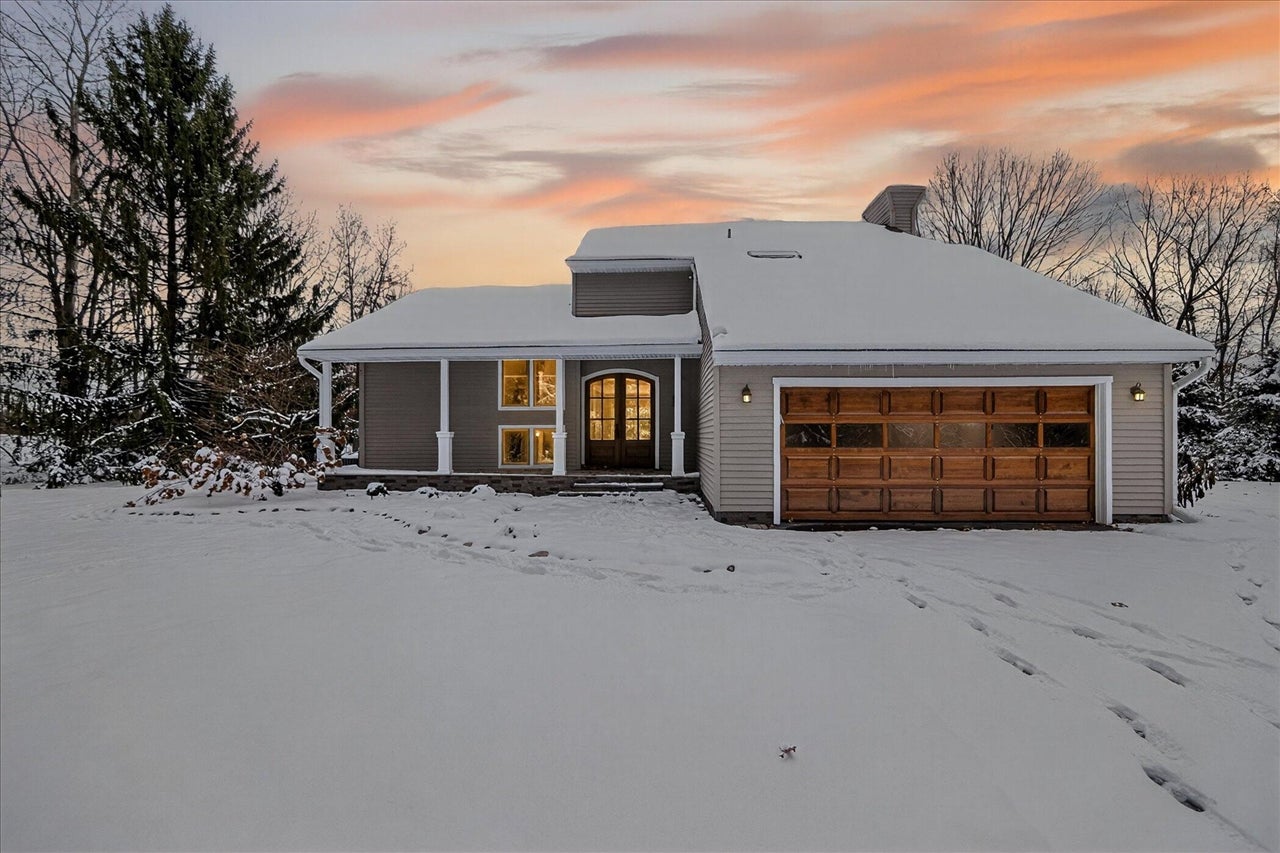 17490 G Drive — photo