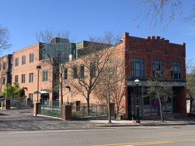 213 W Liberty Street — photo