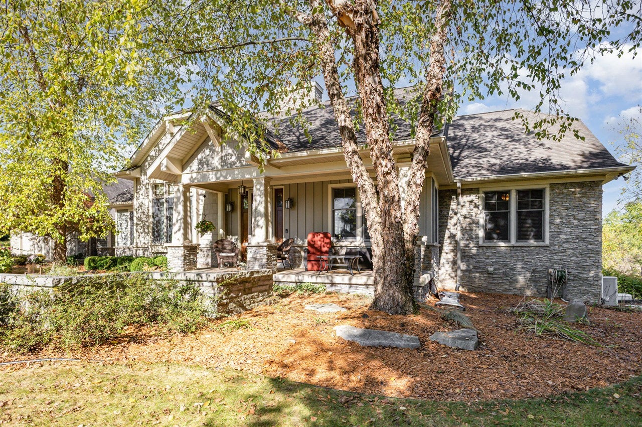 9733 Blue Heron Drive — photo