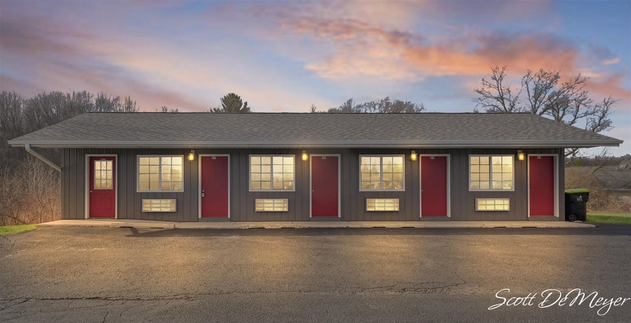 109 S Greenville West Drive — photo