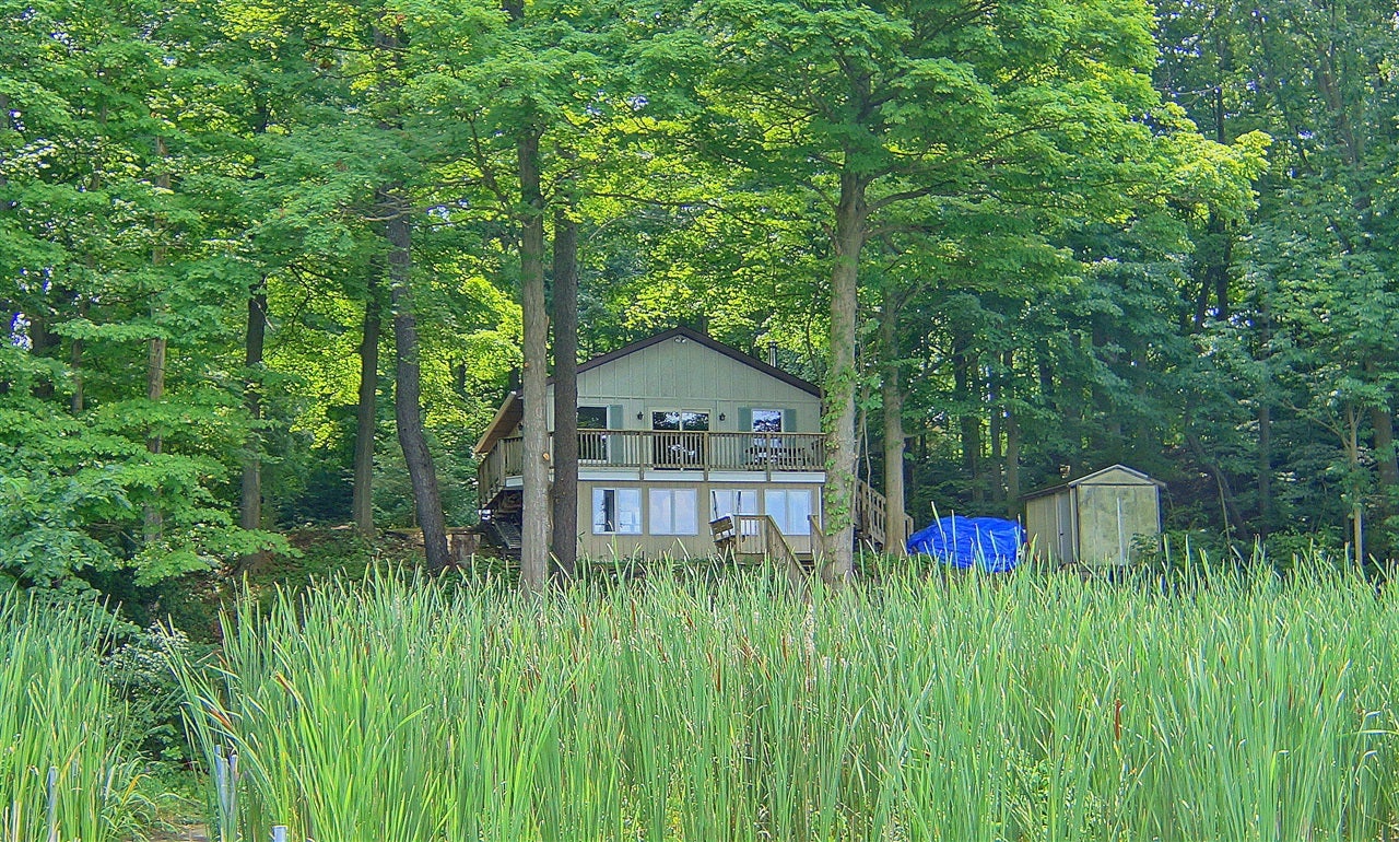 10749 Kings Lane — photo