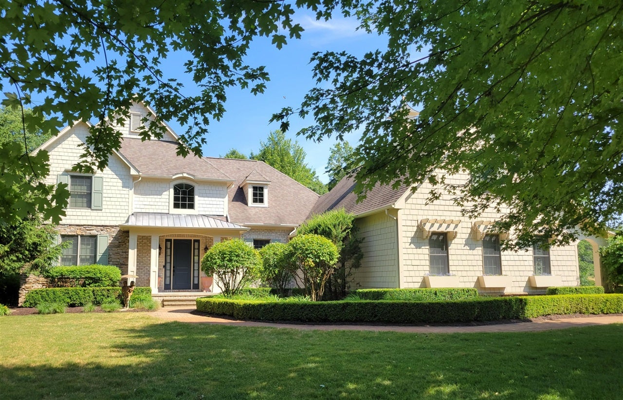 6245 Dublin Drive — photo