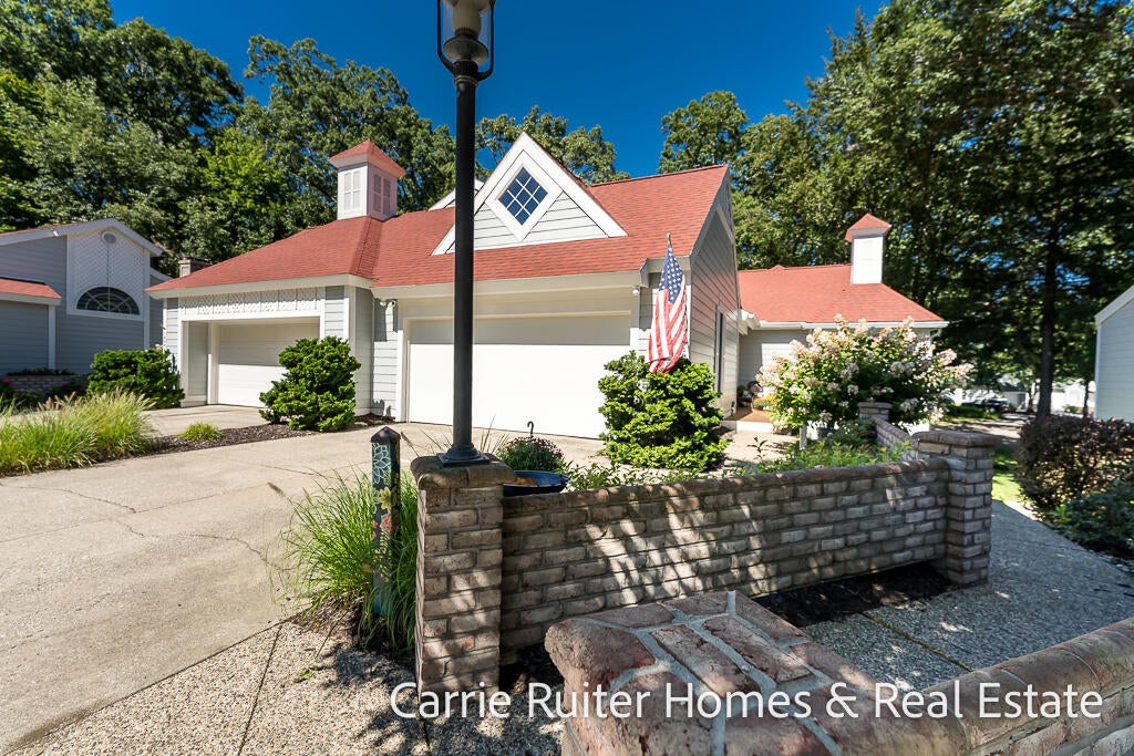 16919 Landing Lane — photo