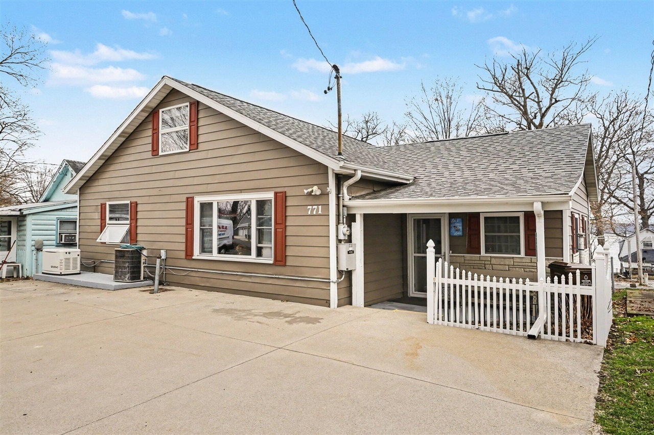 771 Beechwood Drive — photo