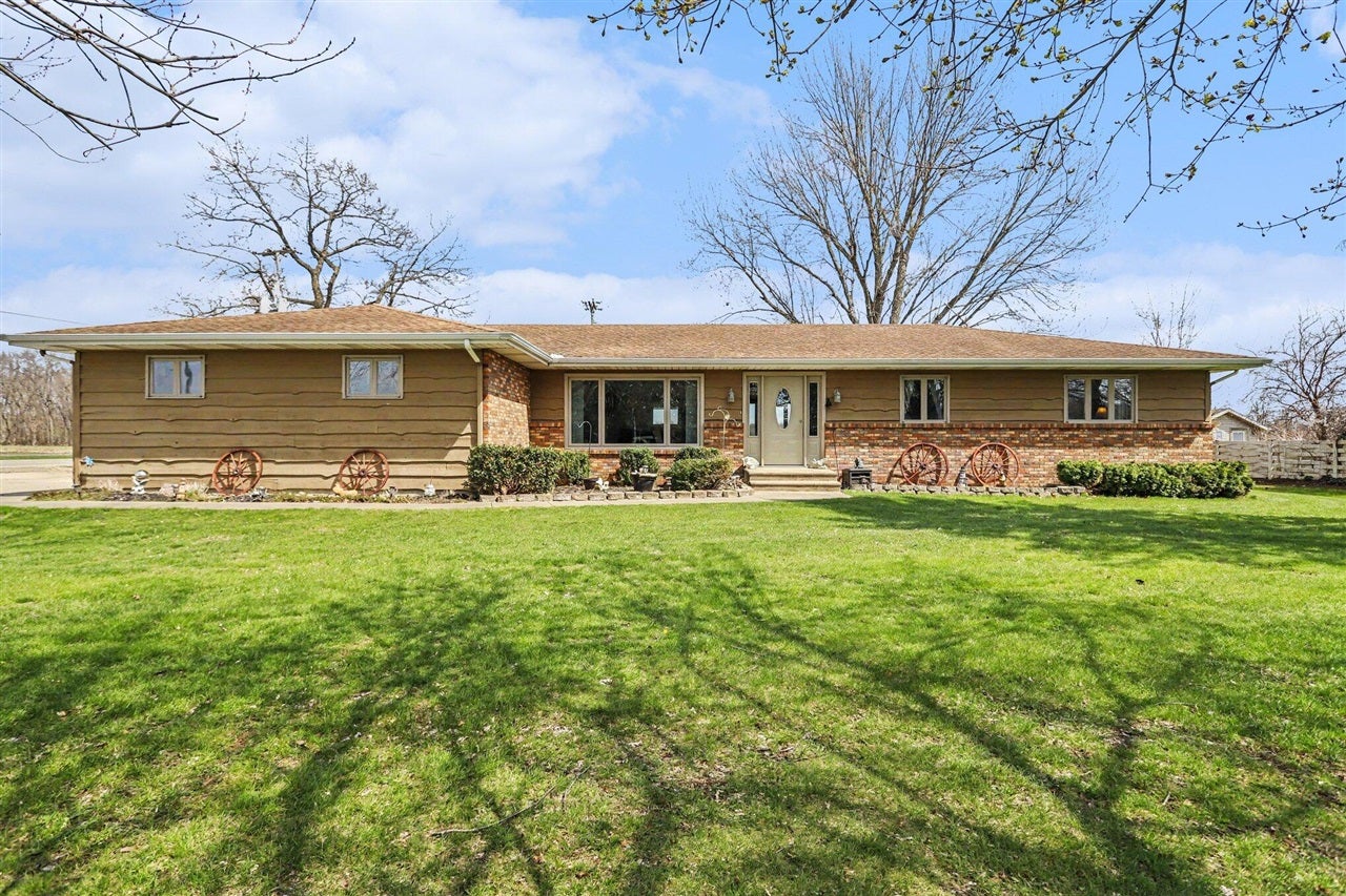 55019 N Fisher Lake Road — photo