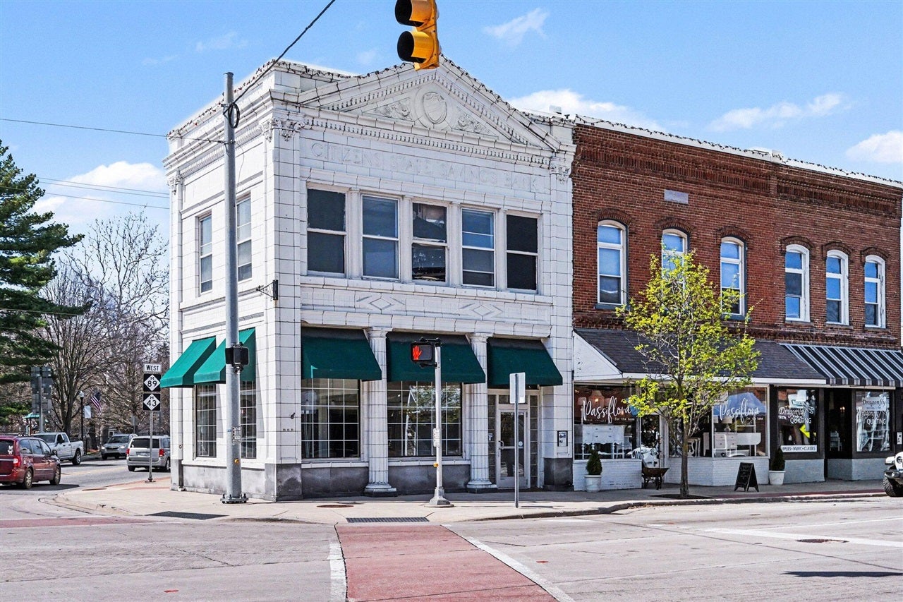 111 N Main Street — photo