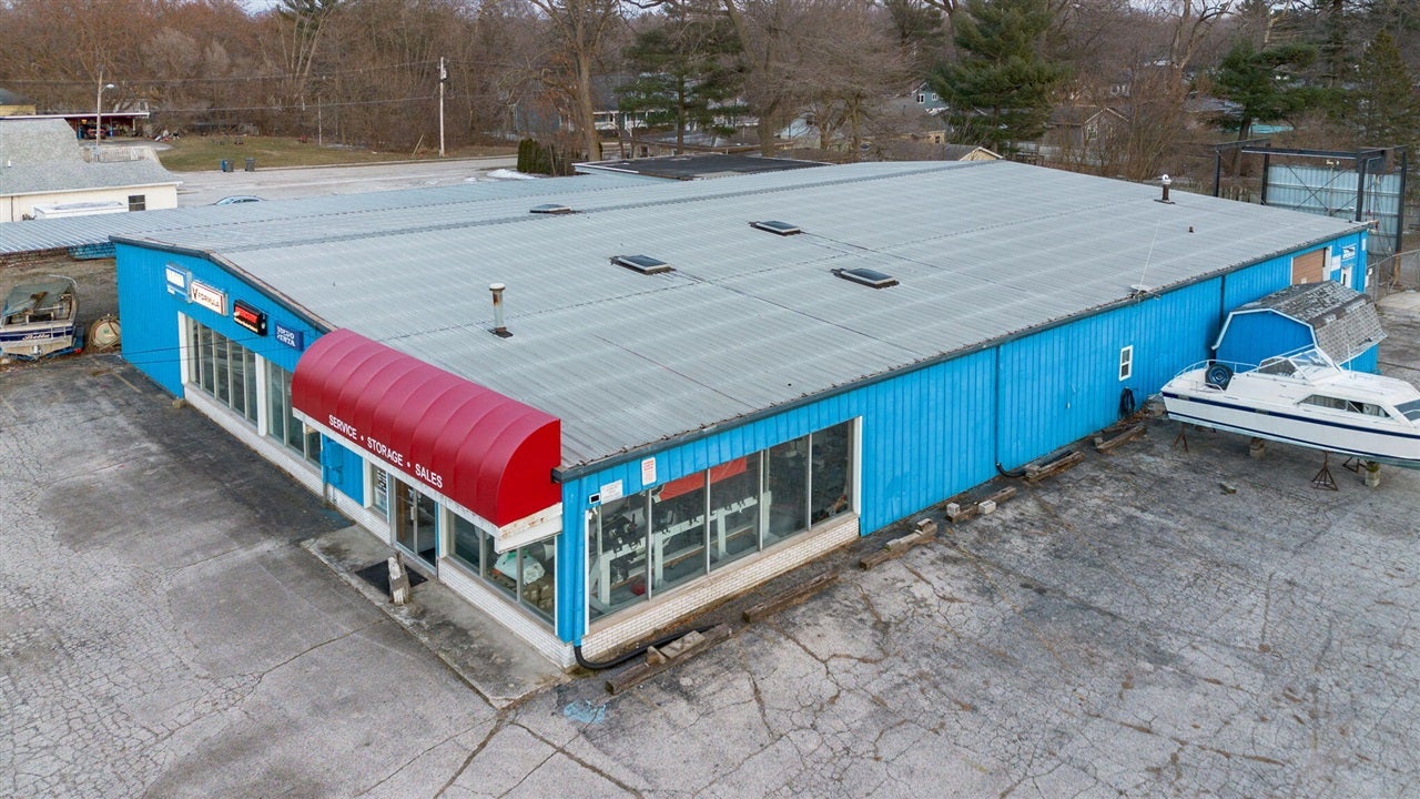 819 W Buffalo Street — photo