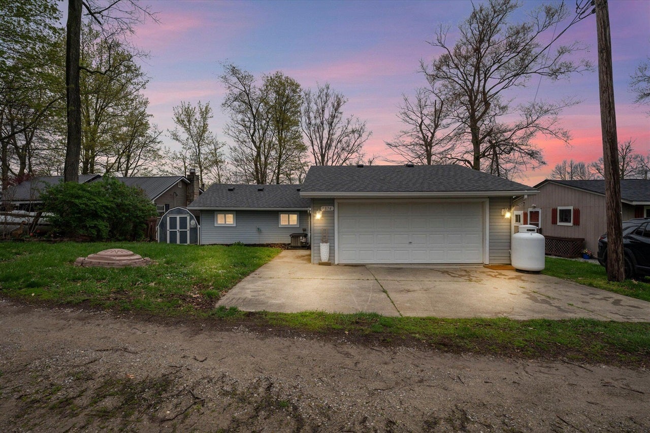 9874 Highland Drive — photo