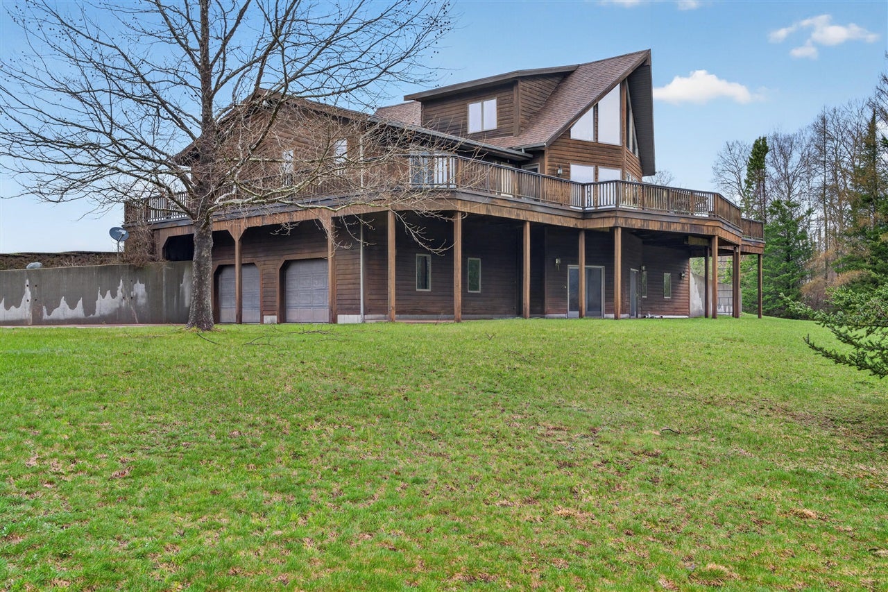 20200 Hibma Road — photo