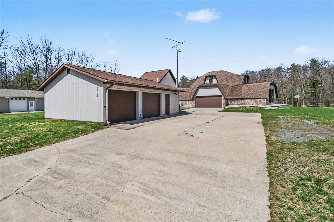 8284 W Lake Holiday Drive — photo