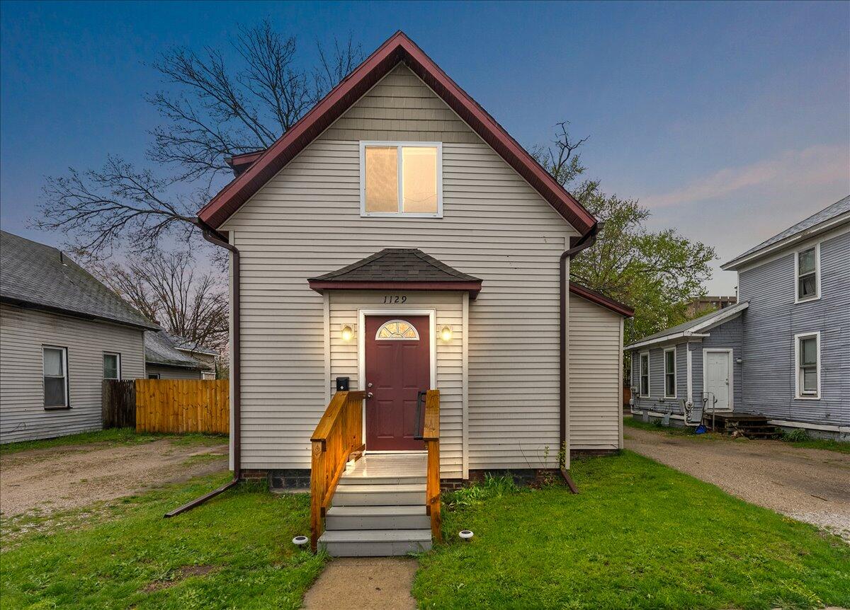 1129 Sanford Street — photo