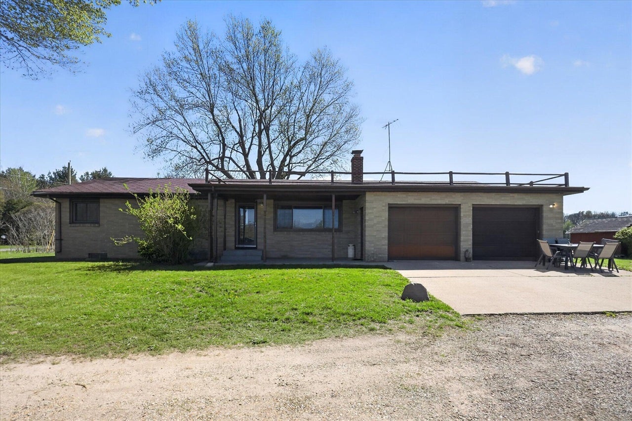 3262 W Wagner Road — photo